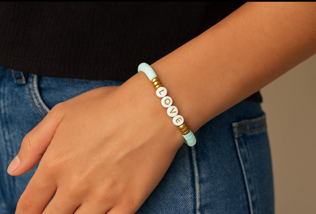 LOVE Armband - Buchstabenperlen romantisch Geschenk